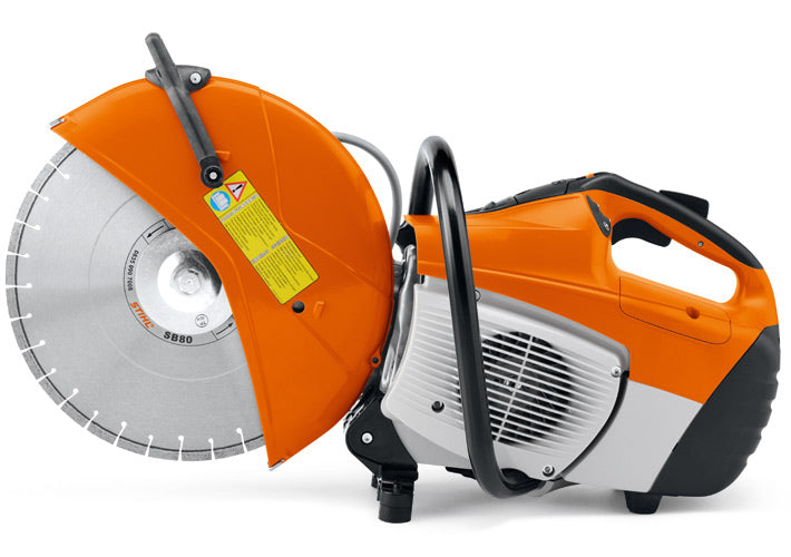 Vista frontale della troncatrice STIHL TS 500i