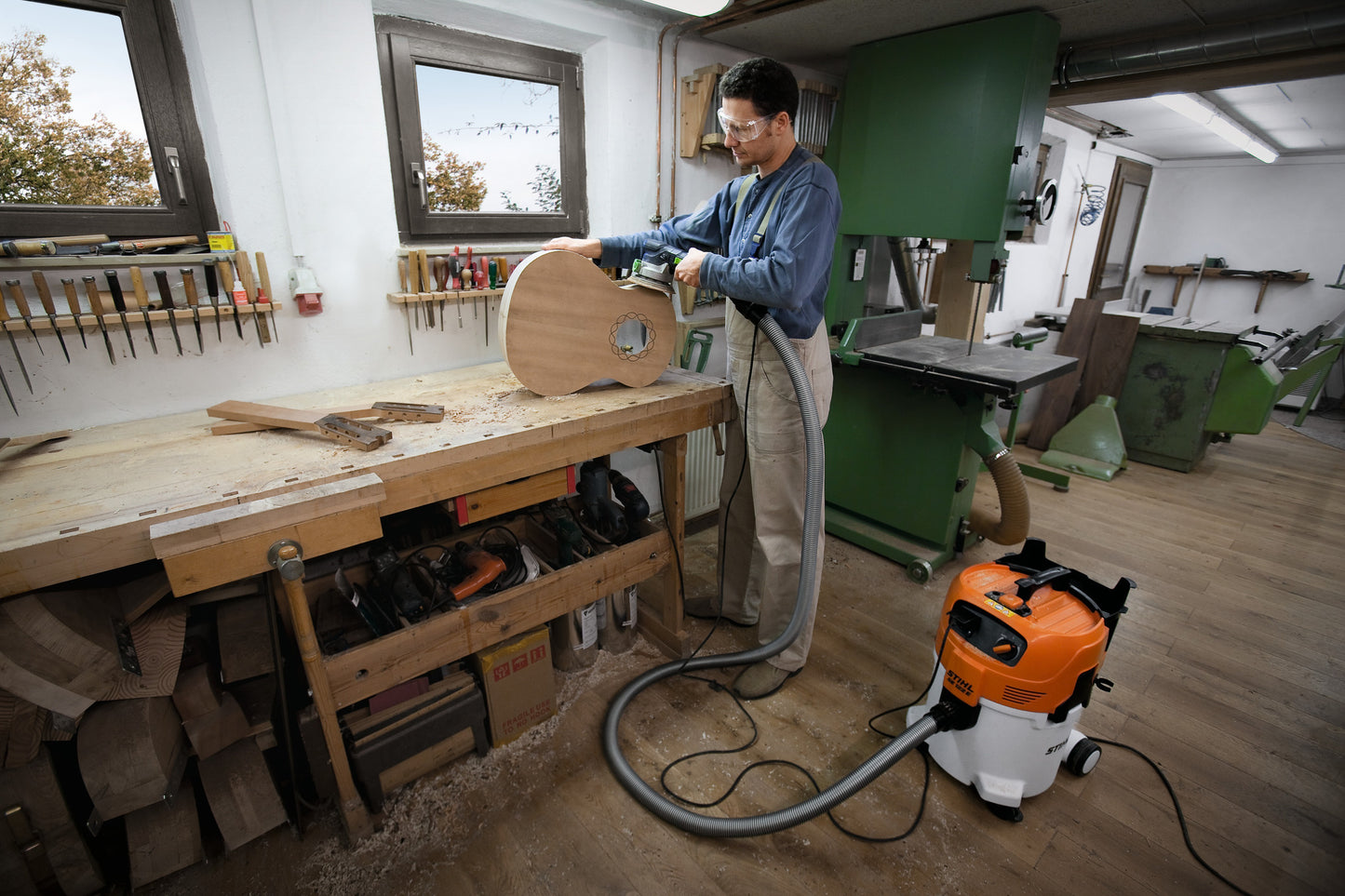 Dettaglio del tubo aspirante dell'aspiratore SE 122 E della Stihl
