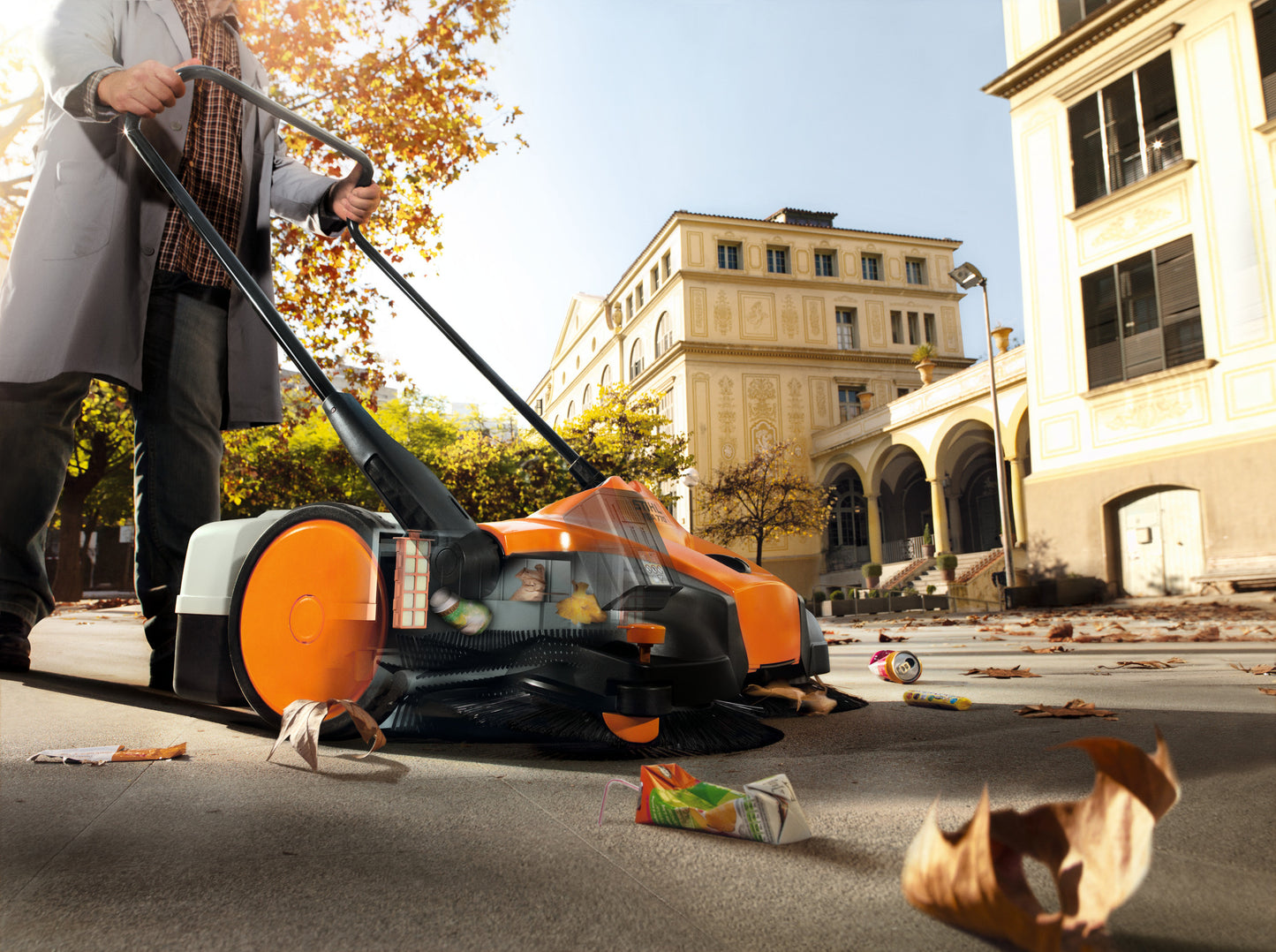 STIHL KGA 770 in posizione di stoccaggio salvaspazio