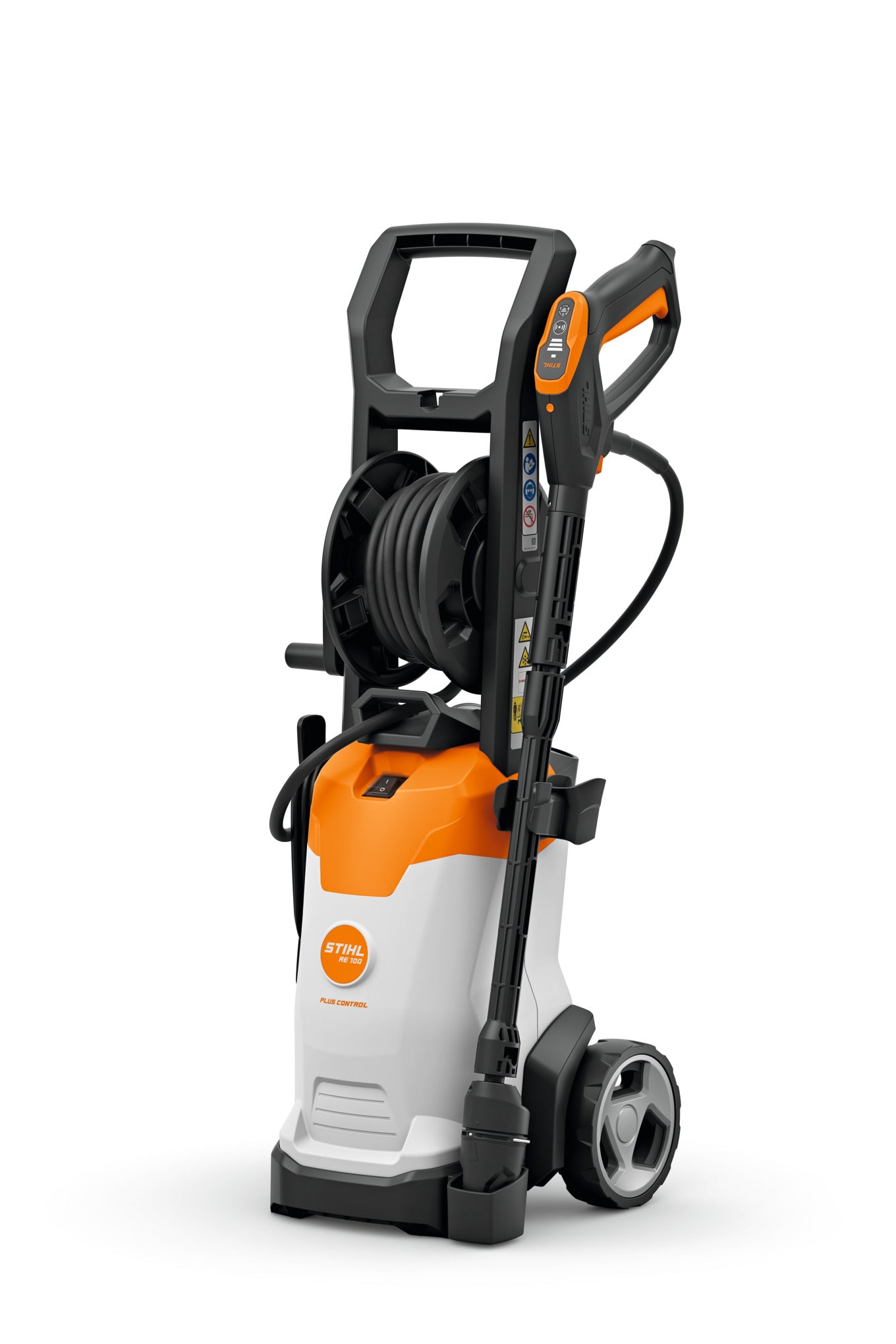 Vista frontale dell'idropulitrice Stihl RE 100 PLUS Control con ugello 3-in-1