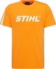 Maglietta arancione STIHL unisex con logo bianco sul petto, maniche corte e girocollo. Design sportivo e casual, ideale per il tempo libero e attività all'aperto. Materiale di alta qualità per comfort e durata. Disponibile in varie taglie.