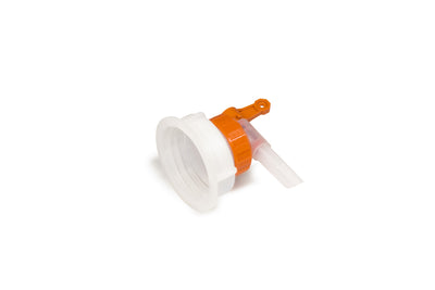Beccucci per versare olio STIHL attaccato a tanica