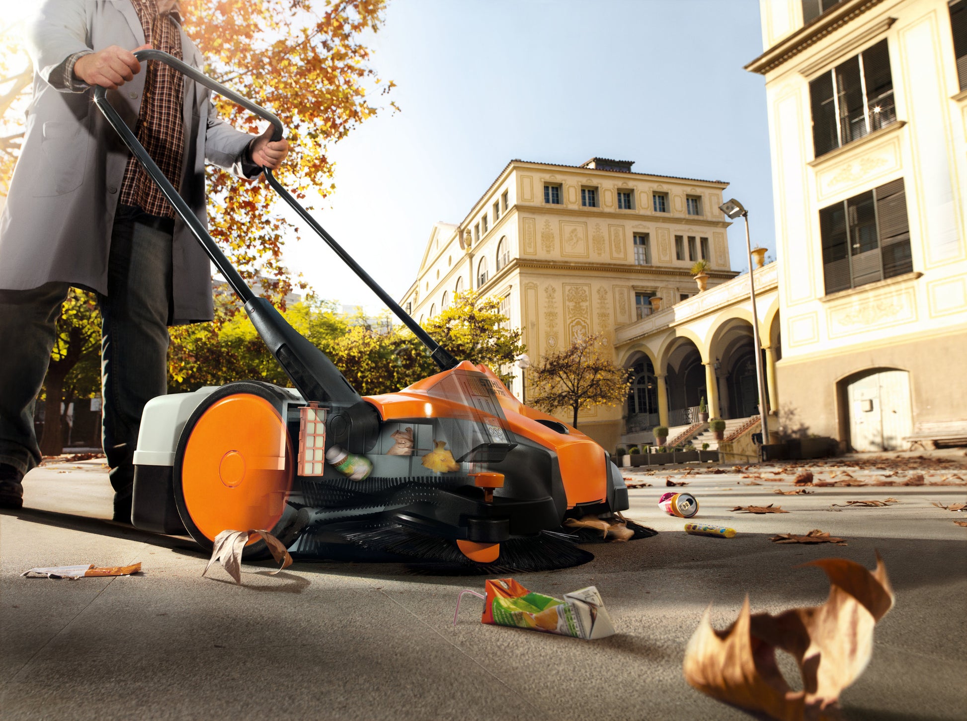 STIHL KGA 770 in posizione di stoccaggio salvaspazio