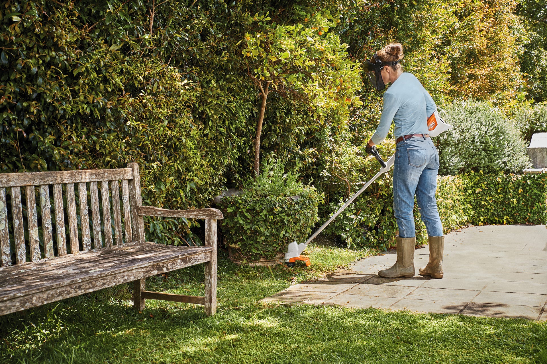 Decespugliatore Stihl FSA 57 con impugnatura ergonomica