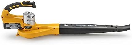 Soffiatore a batteria Stiga SBL 24 AE, colore giallo e nero, design ergonomico, impugnatura con inserti in gomma, motore brushless, batteria agli ioni di litio da 24V, ideale per la pulizia di giardini e cortili.