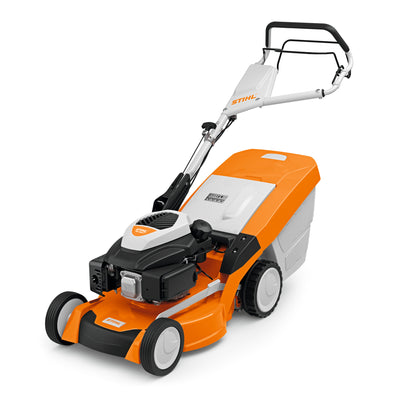 primo piano della regolazione centralizzata del tosaerba STIHL RM 650 T