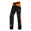 Pantaloni protettivi STIHL per lavori forestali, modello TREEmotion, colore nero e arancione. Realizzati con materiali resistenti e traspiranti, offrono protezione e comfort per operatori di motoseghe e arboricoltori. Design ergonomico con tasche funzionali.