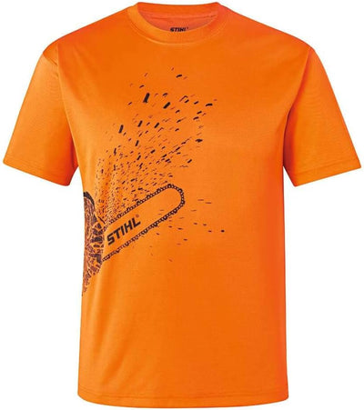 T-shirt arancione STIHL con grafica di motosega, ideale per appassionati di giardinaggio e lavori all'aperto. Realizzata in cotone di alta qualità, offre comfort e stile. Perfetta per chi ama il marchio STIHL e cerca abbigliamento casual distintivo.