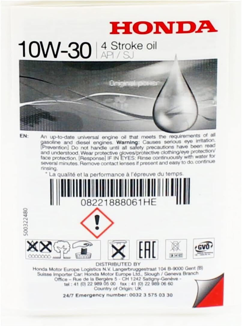 Olio motore Honda 10W-30 per motori a 4 tempi, API/SJ. Adatto per motori a benzina e diesel. Avvertenze di sicurezza incluse. Distribuito da Honda Motor Europe Logistics. Codice a barre 08221888061HE. Prodotto nel Regno Unito.