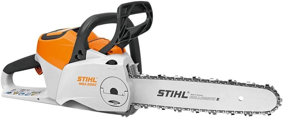 Motosega a batteria STIHL MSA 220 C-B, barra da 35 cm, catena Rollomatic E, ideale per taglio di legna da ardere, potatura e lavori di giardinaggio. Potente, leggera e maneggevole, perfetta per uso domestico e professionale.